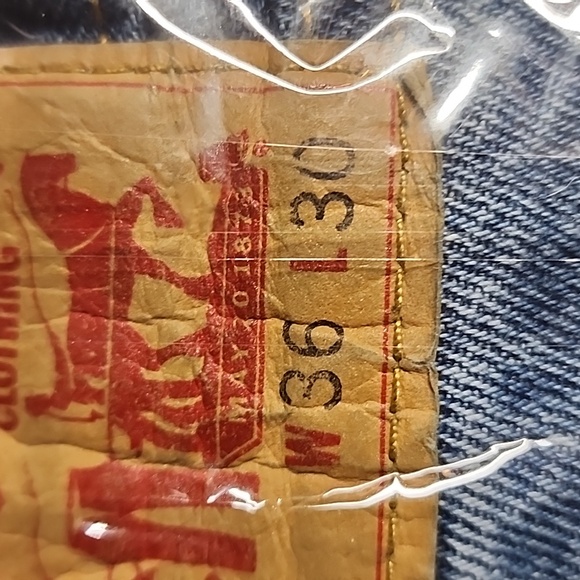 Men's Levi Strauss classic relaxed fit, light blue, 36/30, 505. - Picture 6 of 6